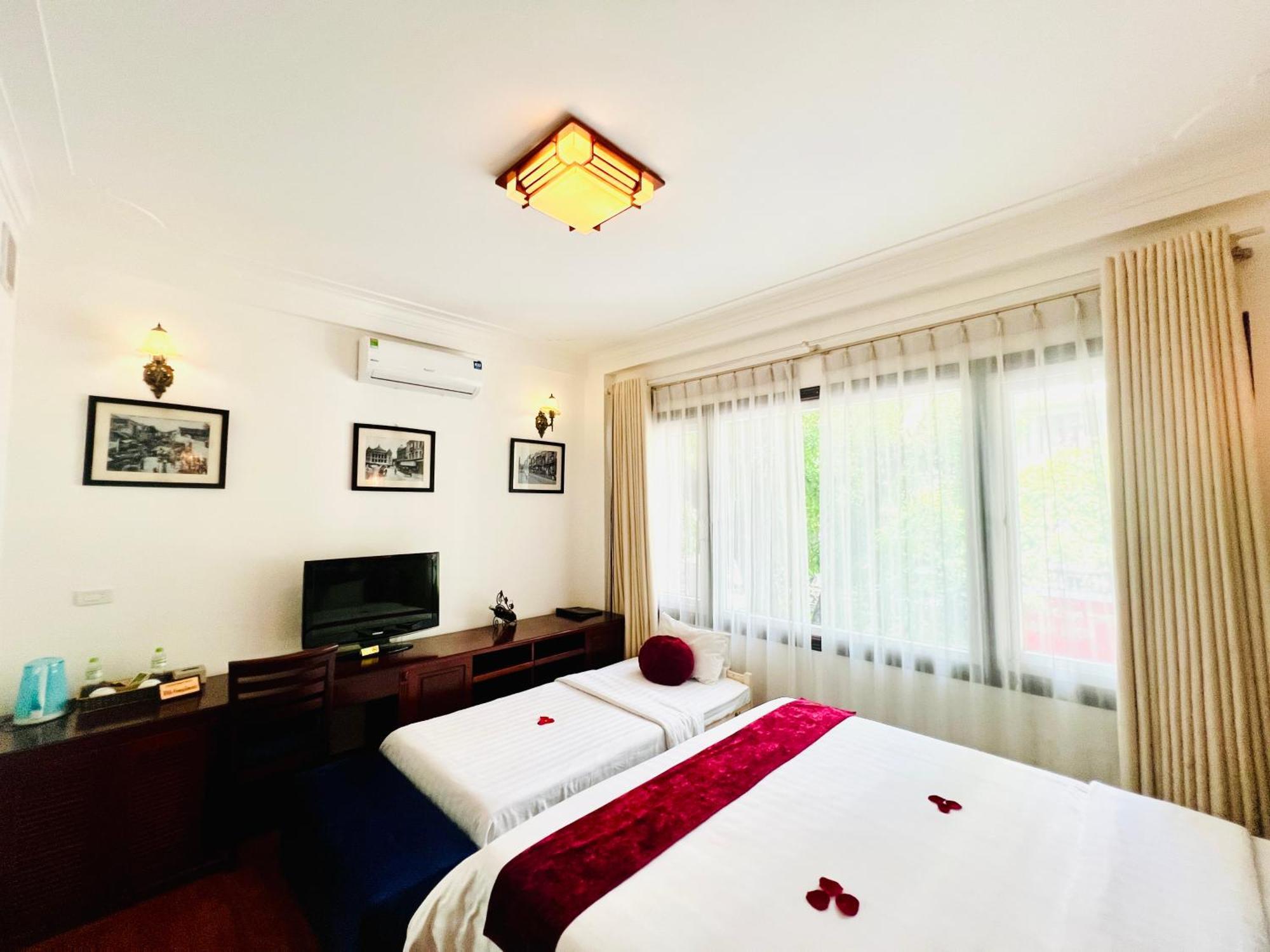 Hanoi Golden Moon Hotel & Travel — Foto 2